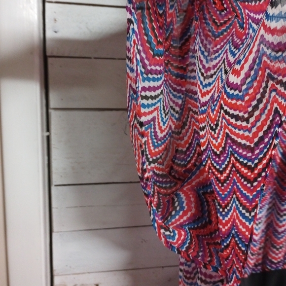 Fashion Bug Plus Size 1XL Fluttered Short Sleeve Chevron Pattern Spring Summer - Picture 4 of 7